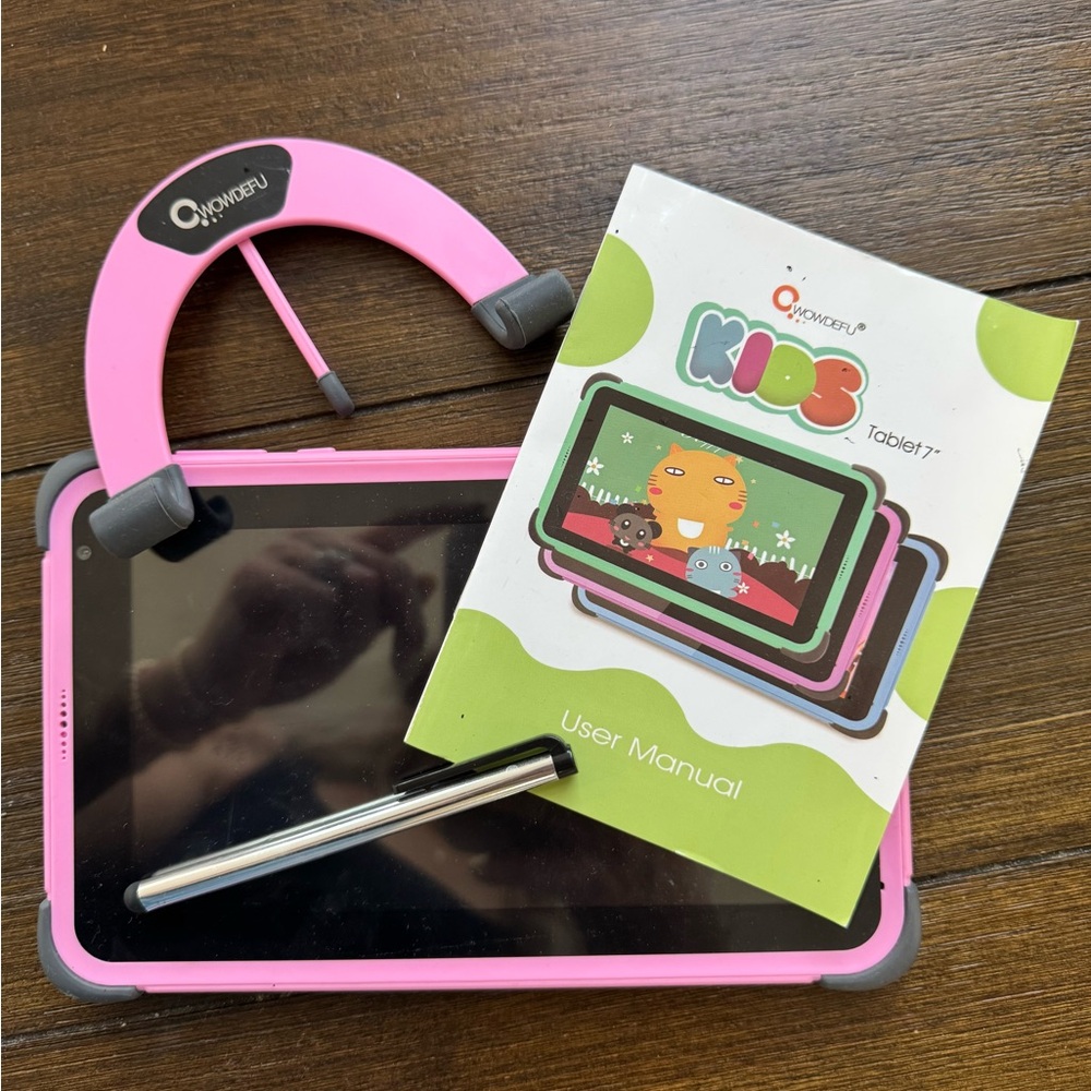 Wonderly Kids Tablet - Pink with Stylus